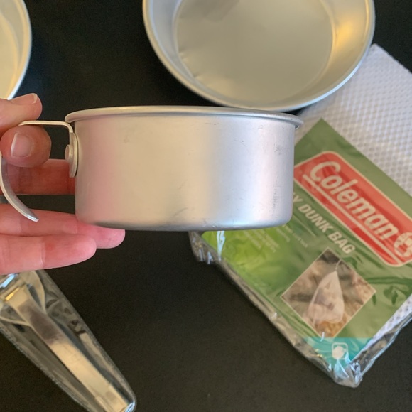 Coleman mess kit with accessories - Picture 4 of 7